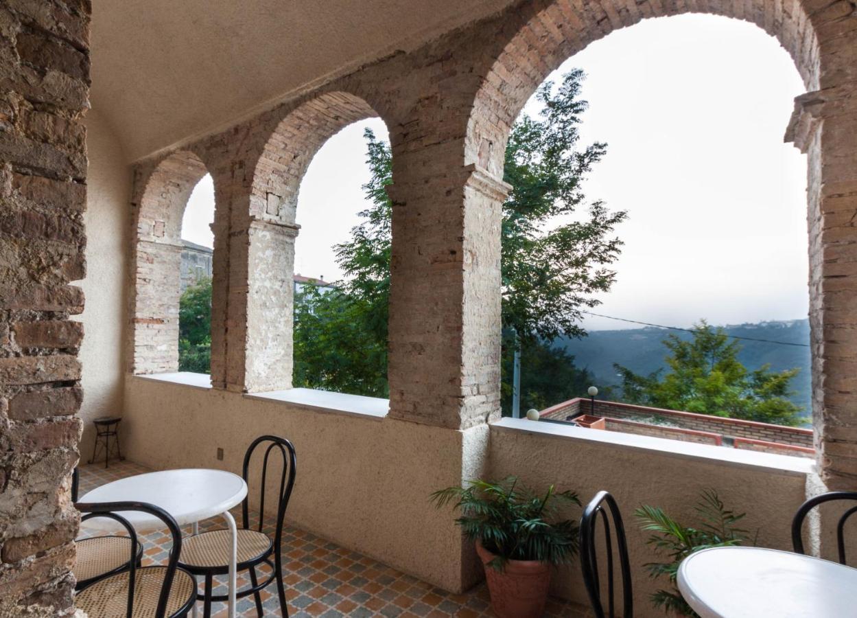 Dimora Antica Pianella Bed & Breakfast Pianella  Ngoại thất bức ảnh