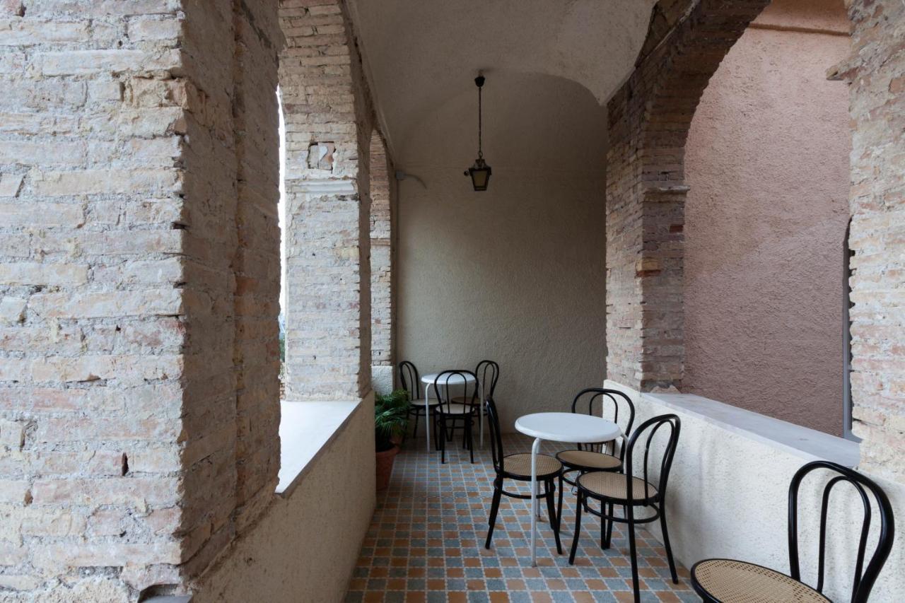 Dimora Antica Pianella Bed & Breakfast Pianella  Ngoại thất bức ảnh